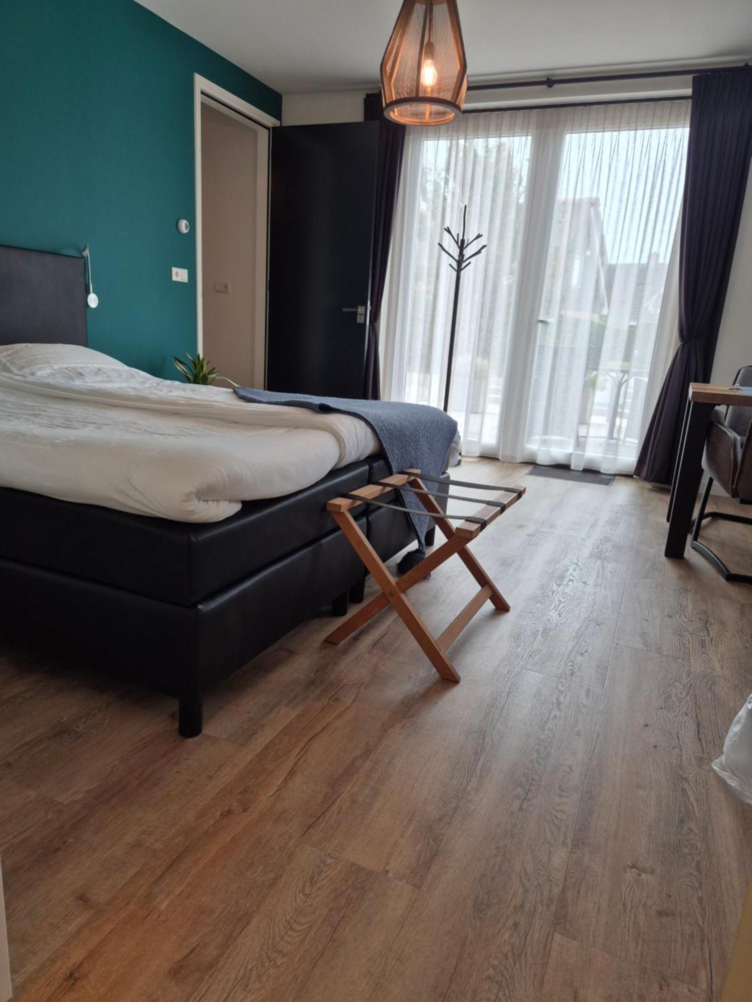 לינה וארוחת בוקר דה קוח Bnb Westerduinen, De Bollekamer מראה חיצוני תמונה